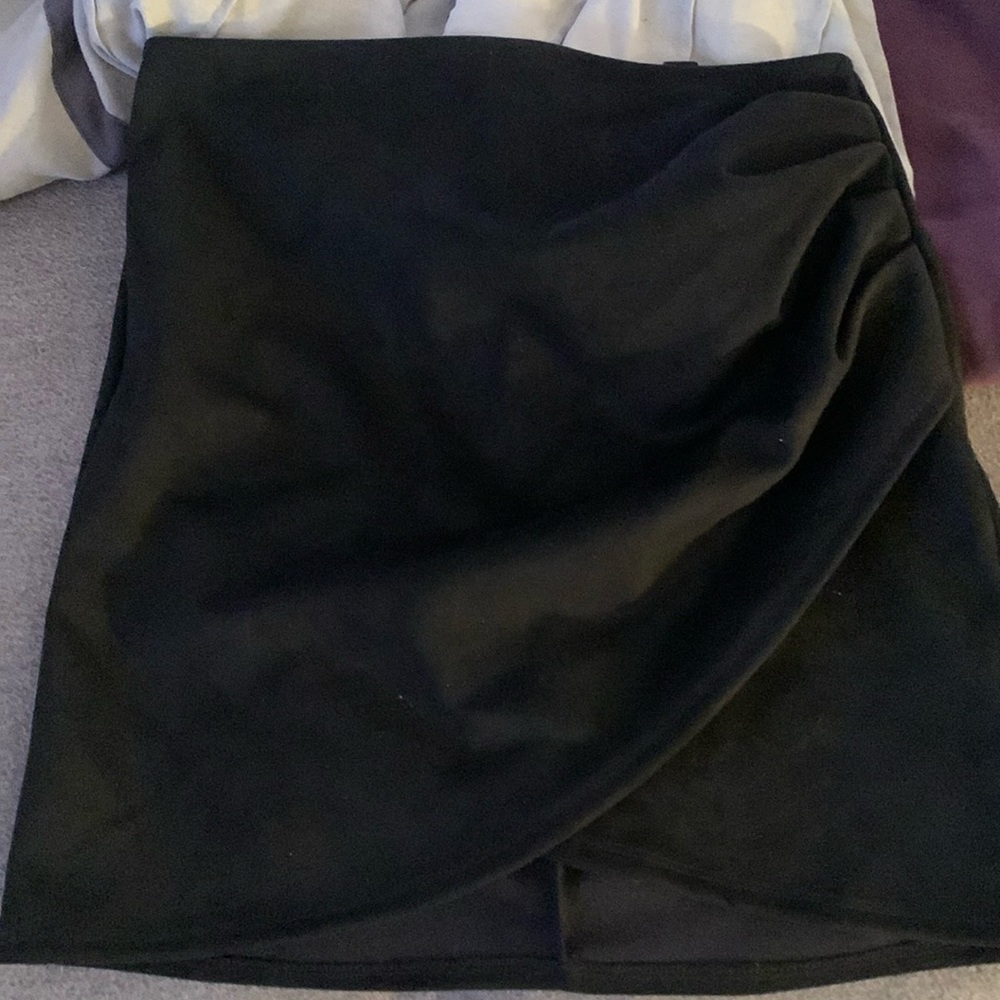 Velvet skirt